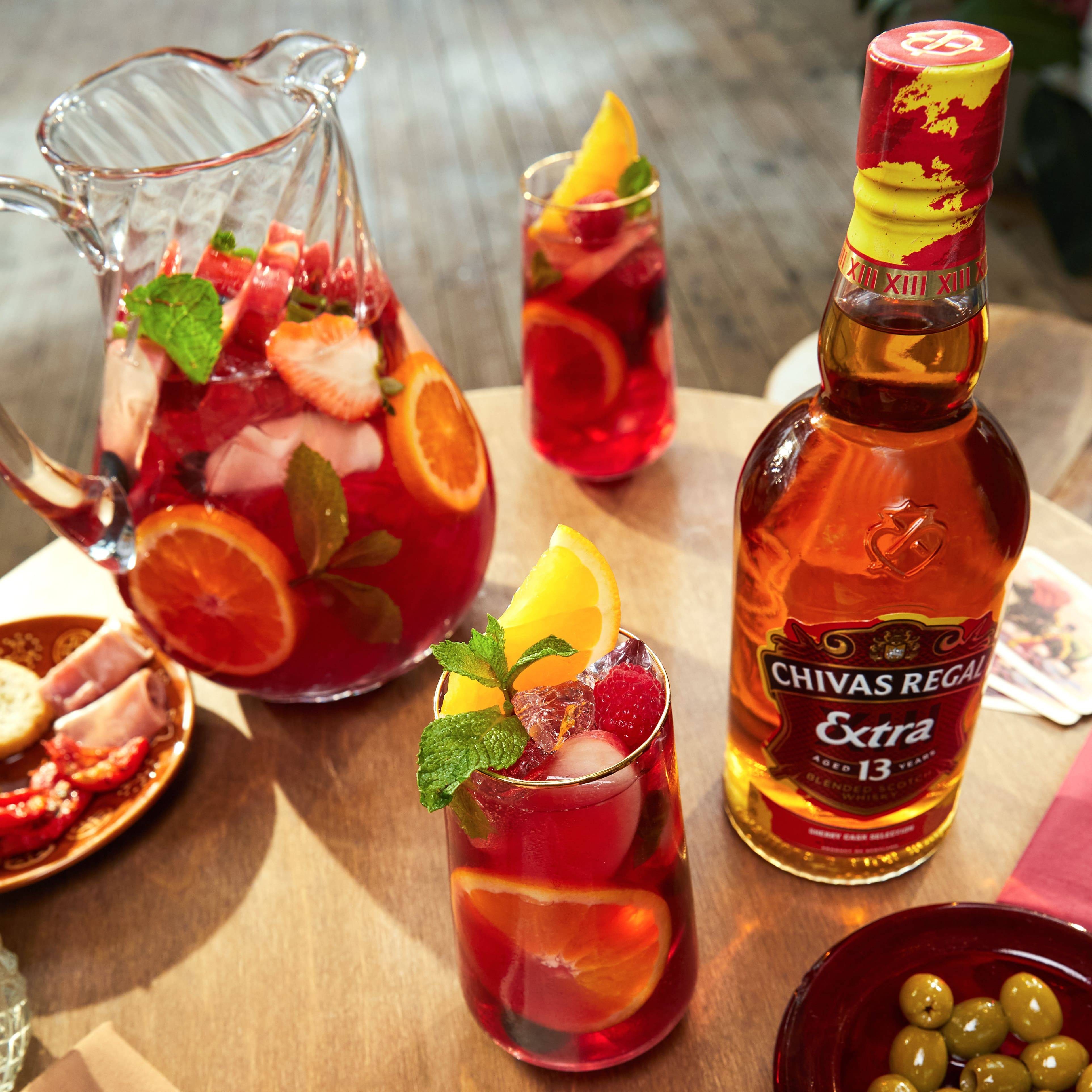 Chivas Regal Extra Whisky Matured in Oloroso Sherry Casks Aged 13 years + Giftbox 1L